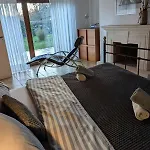 Lejlighed Work And Travel Near Cologne For 8 With South-facing Garden *