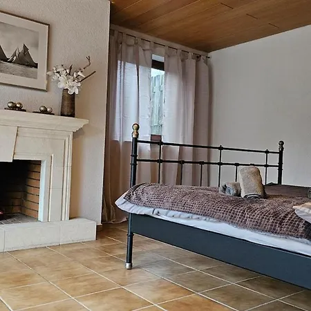 Work And Travel Near Cologne For 8 With South-facing Garden