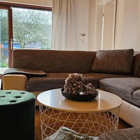 Work And Travel Near Cologne For 8 With South-facing Garden *