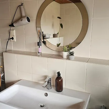 Work And Travel Near Cologne For 8 With South-facing Garden Apartmán Siegburg
