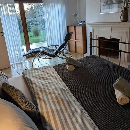 Apartmán Work And Travel Near Cologne For 8 With South-facing Garden *