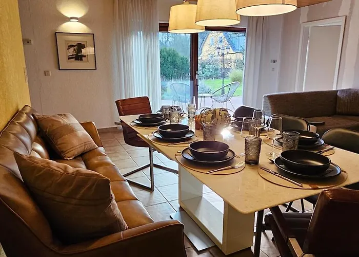 Work And Travel Near Cologne For 8 With South-facing Garden Appartement Siegburg